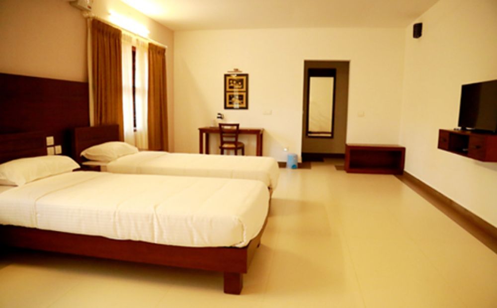 Suite Room A/C, Rajah Eco Beach 4*