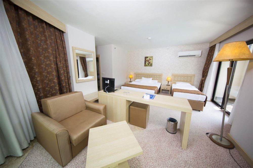 Corner Room, Eldar Resort Hotel 4*