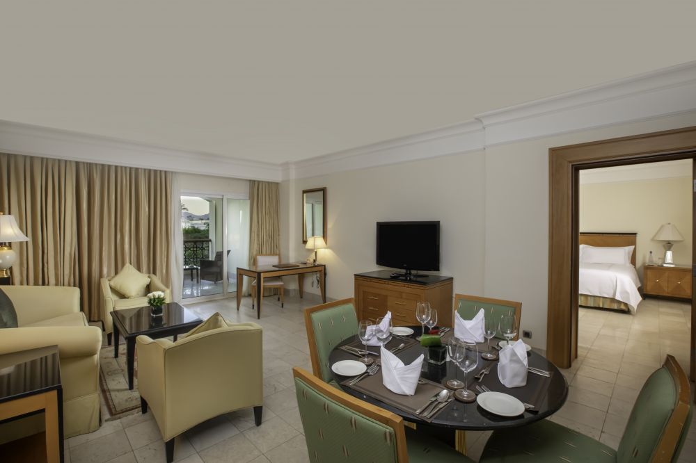 Executive Suite Adult, Swissotel Sharm (ex.Le Royal Holiday Aqua Park Resort) 5*