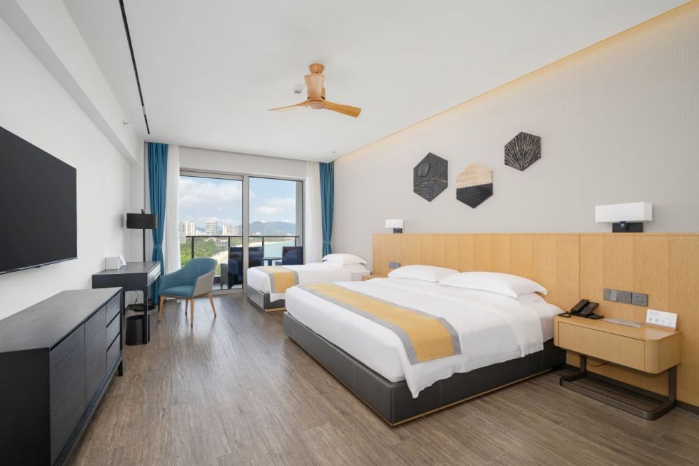 90-Degree Panoramic Sea View Family Room, Sanya Junji Seaview 5*