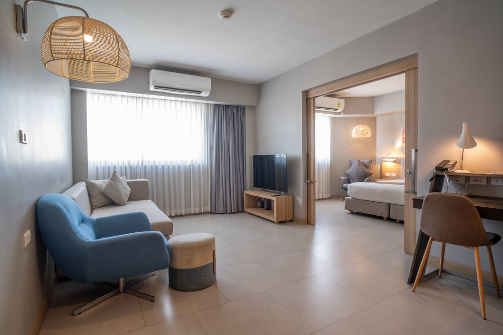 Two Bedroom Suite, Journeyhub Phuket Patong (ex. Oakwood Hotel Journeyhub Phuket) 4*