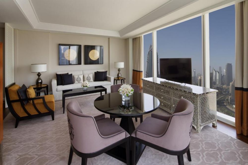 Luxury Burj View Suite, Taj Dubai Hotel 5*