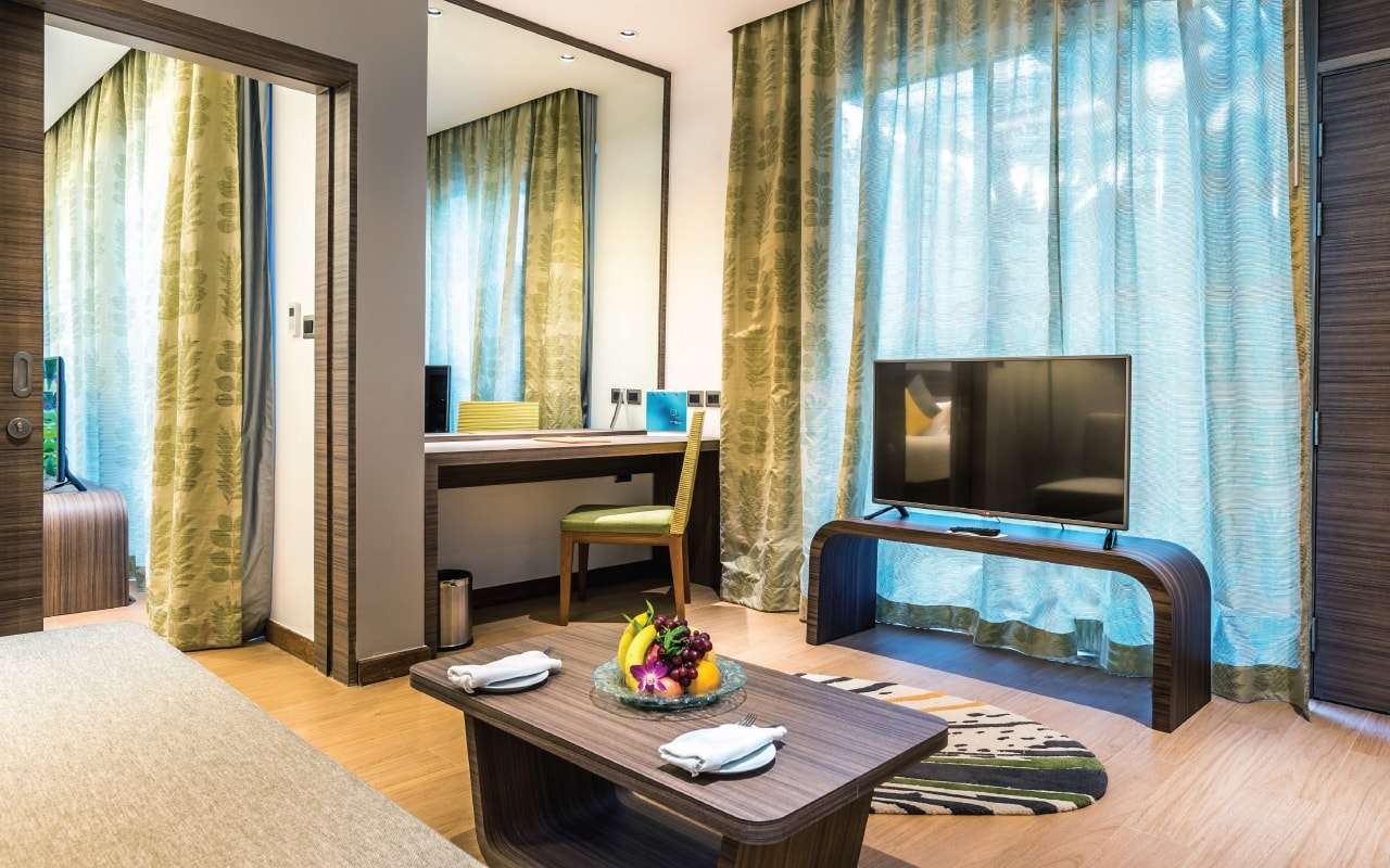 Suite, Novotel Phuket Karon Beach Resort & Spa 4*