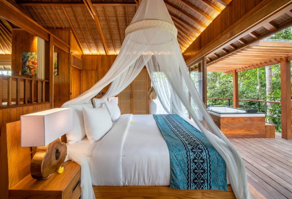 Deluxe Suite with Private Jacuzzi, Kappa Senses Ubud 5*