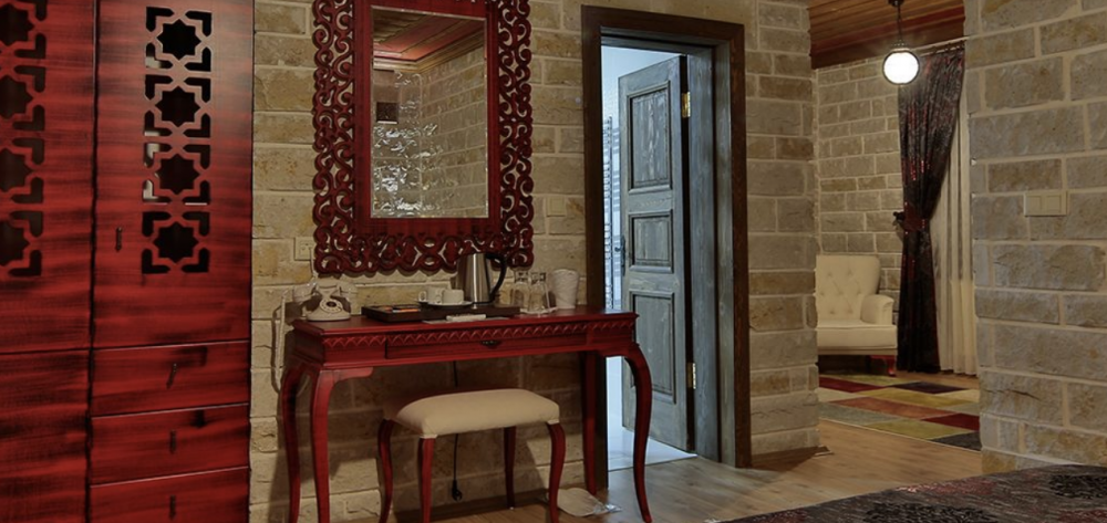 King Suite Room, Elevres Stone Houses 4*