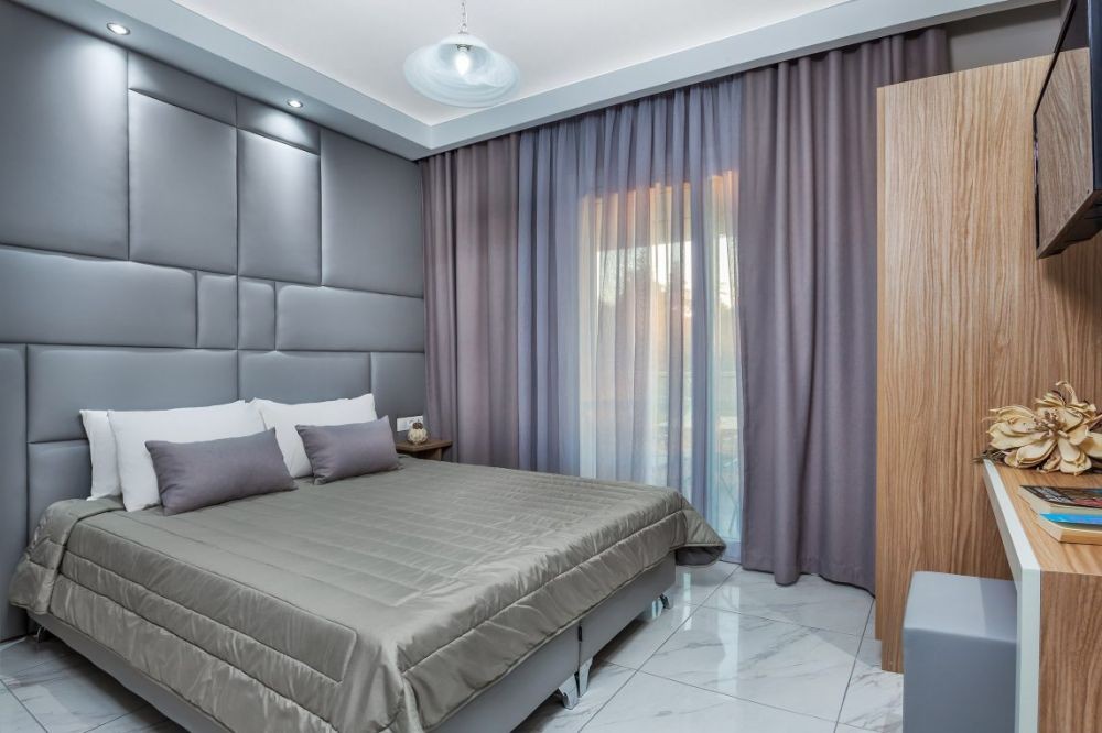Family Room Two Bedrooms Pool View, Anna Hotel Pefkochori 3*