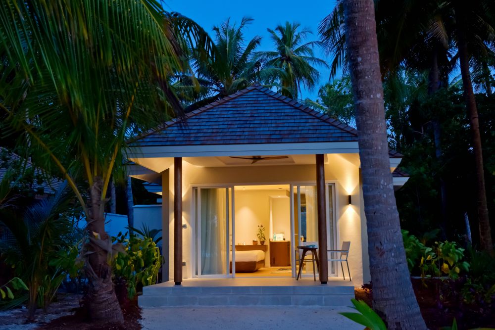 Beach Villa with Swirl pool, Kandima Maldives 5*