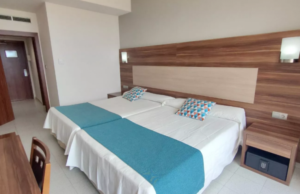 Sea View Room, 4R Gran Europe 4*