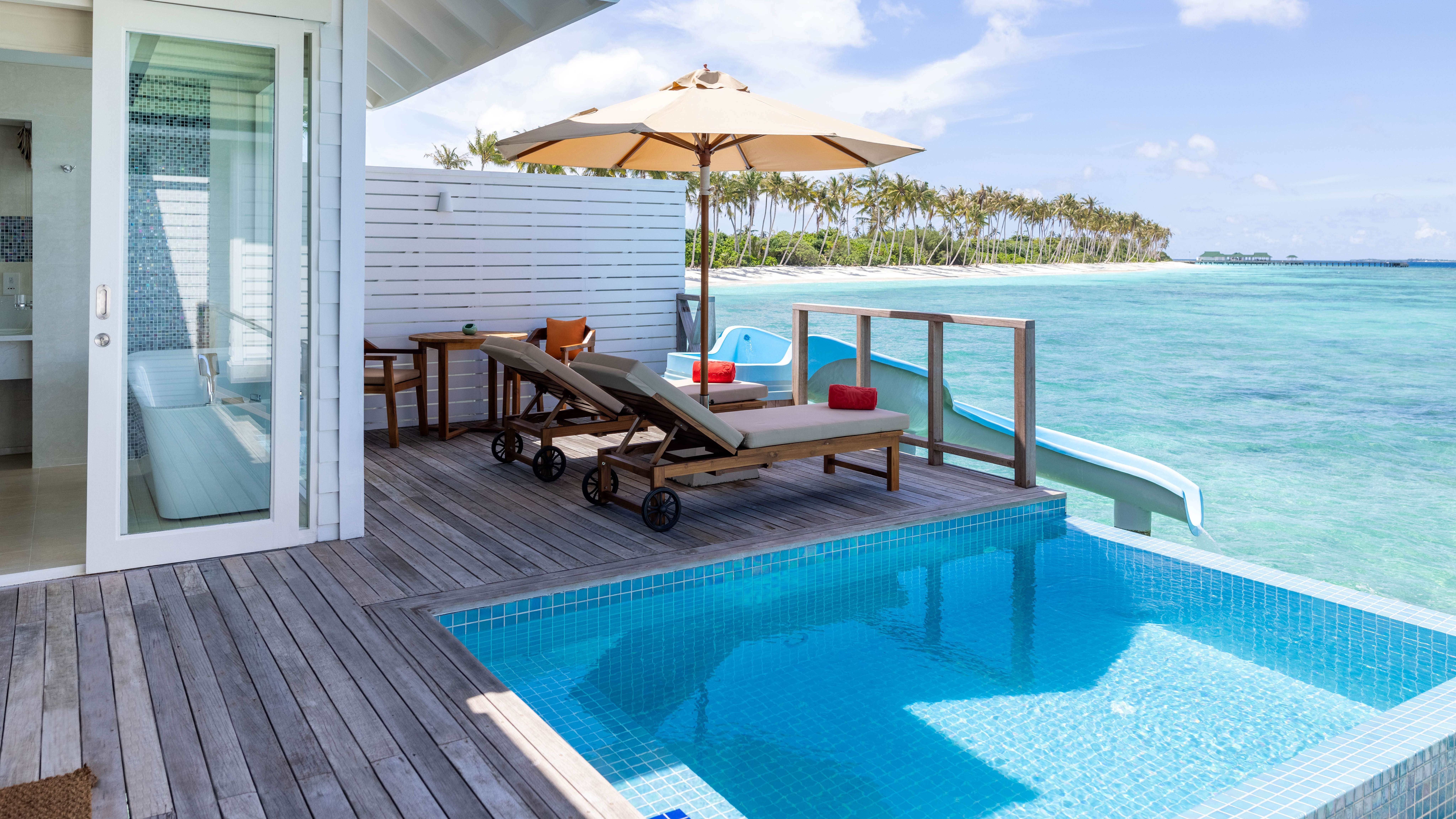 Lagoon Villas with Pool + Slide, Siyam World Maldives 5*