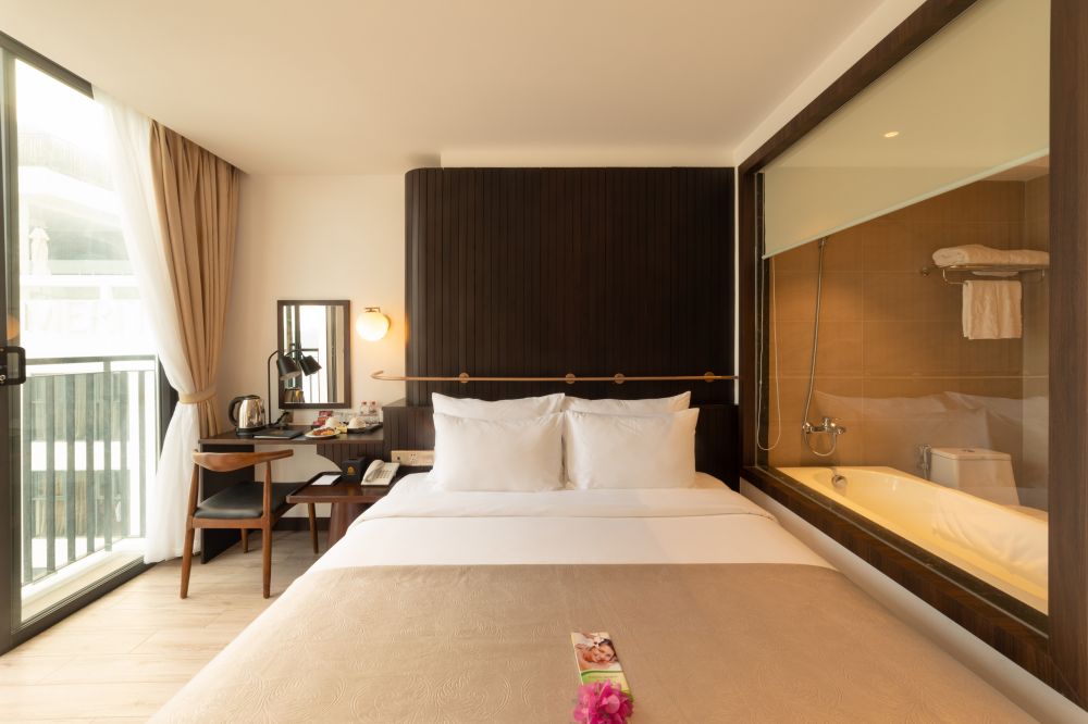 Deluxe Room, Majestic Premium Nha Trang 4*