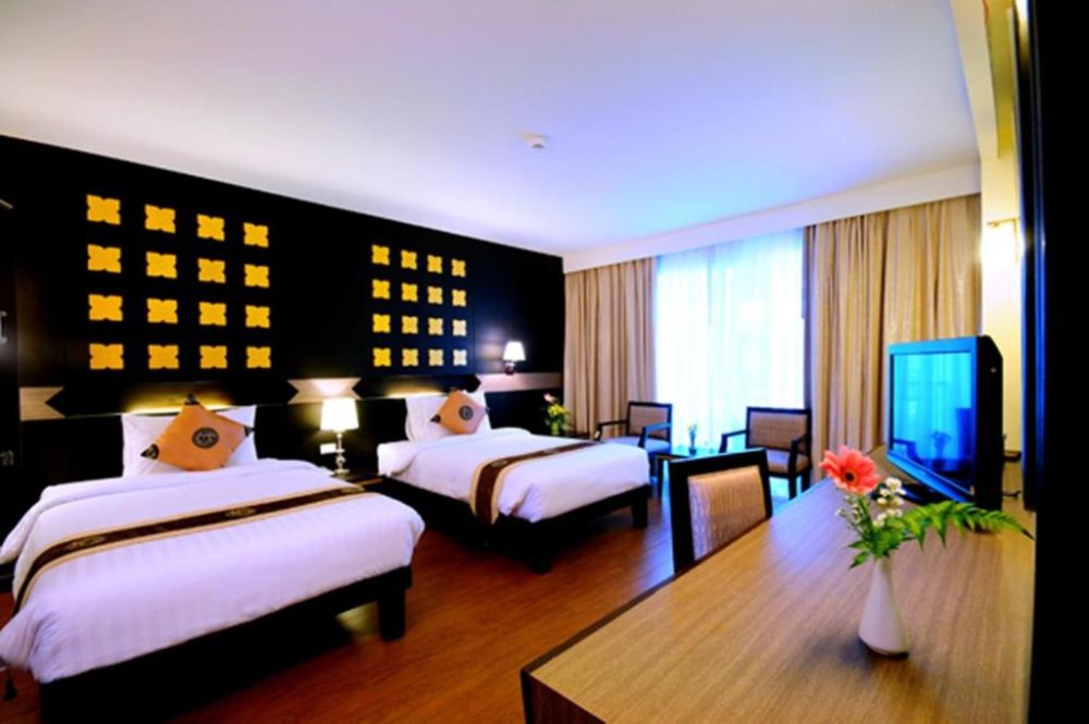 Deluxe Room, Crystal Palace Pattaya 3*
