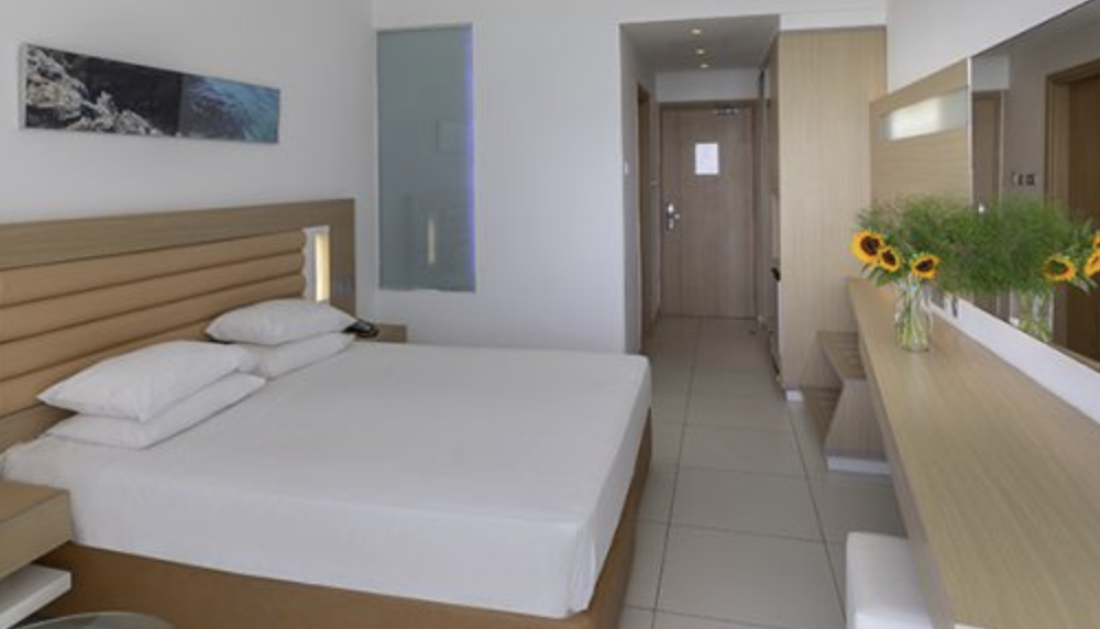 Superior Room, Vrissaki Beach Hotel 4*
