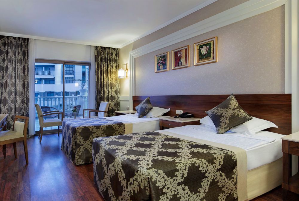 Standard Room LV/SSV/SV, Alba Queen Hotel 5*