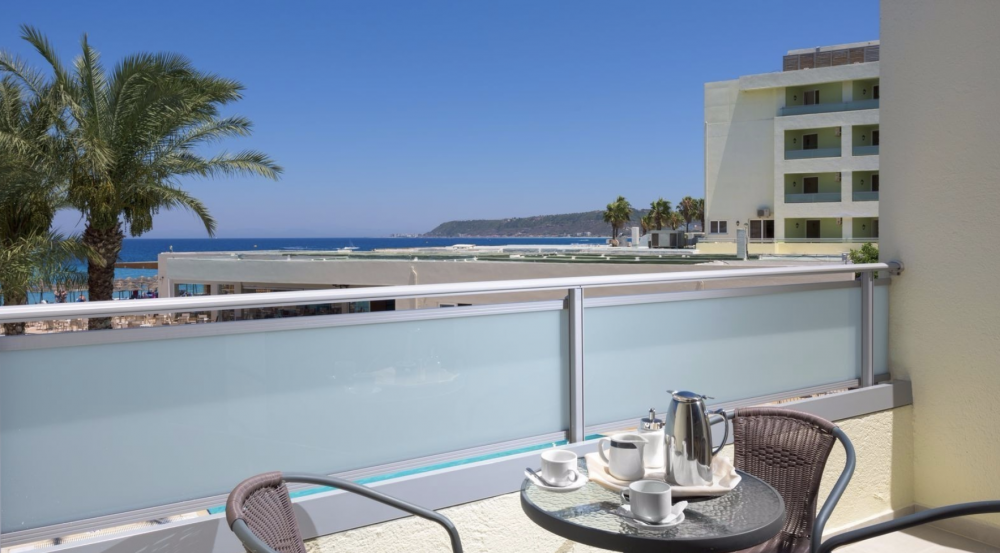 Double Standard, Avra Beach Resort Hotel & Bungalows 4*