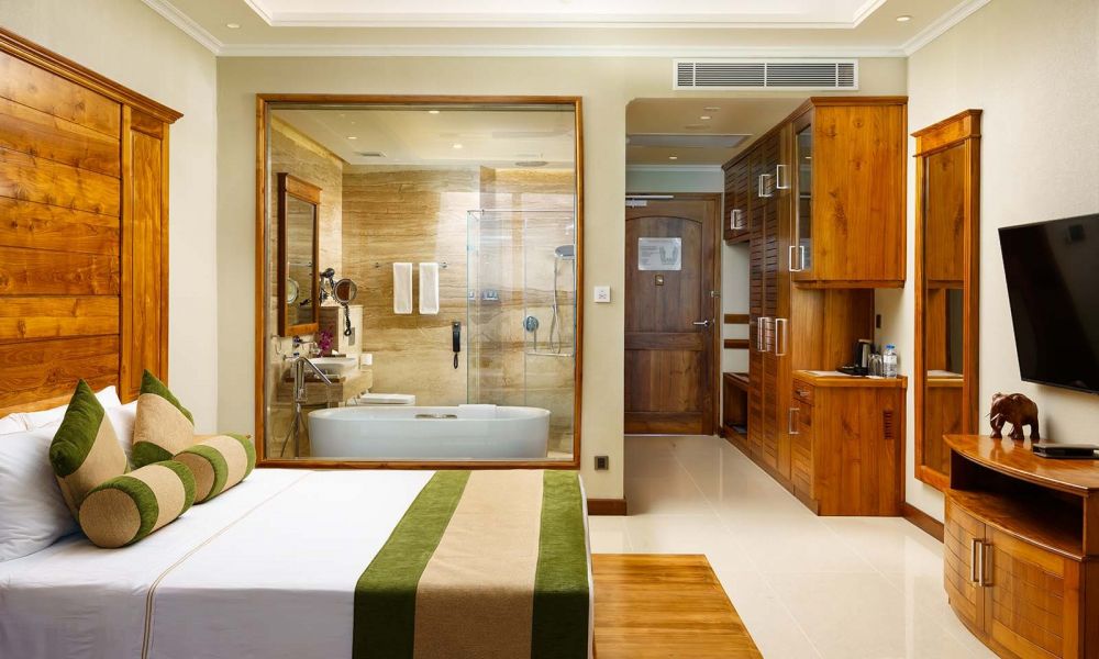 Deluxe Room, Araliya Beach Resort & Spa 5*