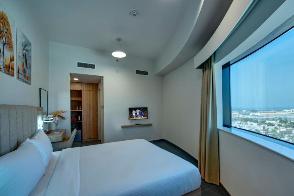 Superior Waterfront, Wescott Hotel Dubai 2*