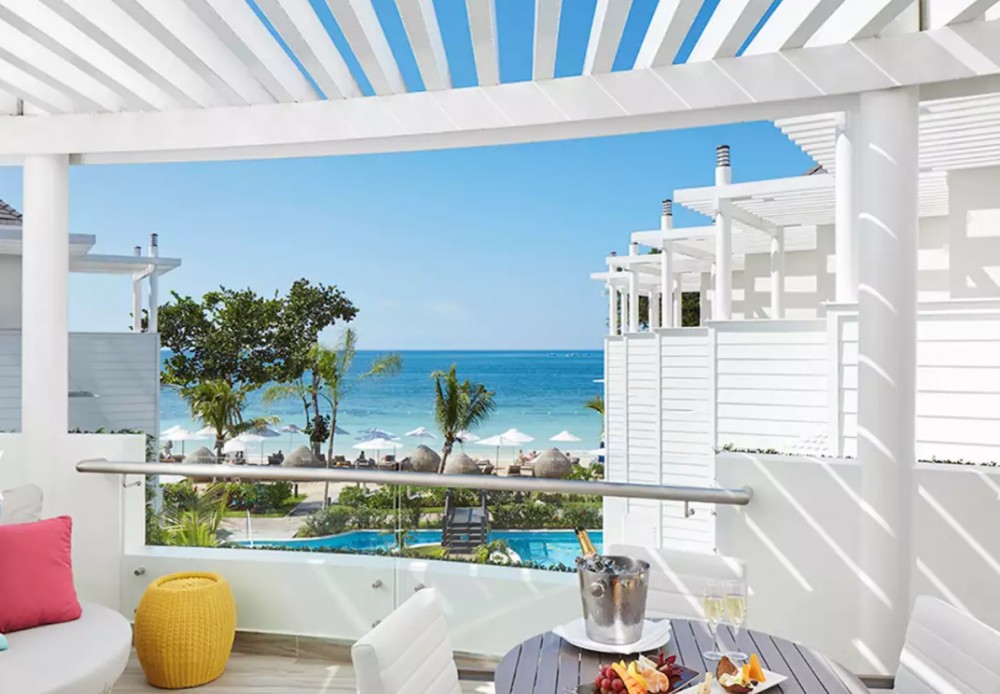 Premium Couples Ocean View Swim Up Suite, Azul Beach Resort Negril by Karisma | Adults Only Section 5*