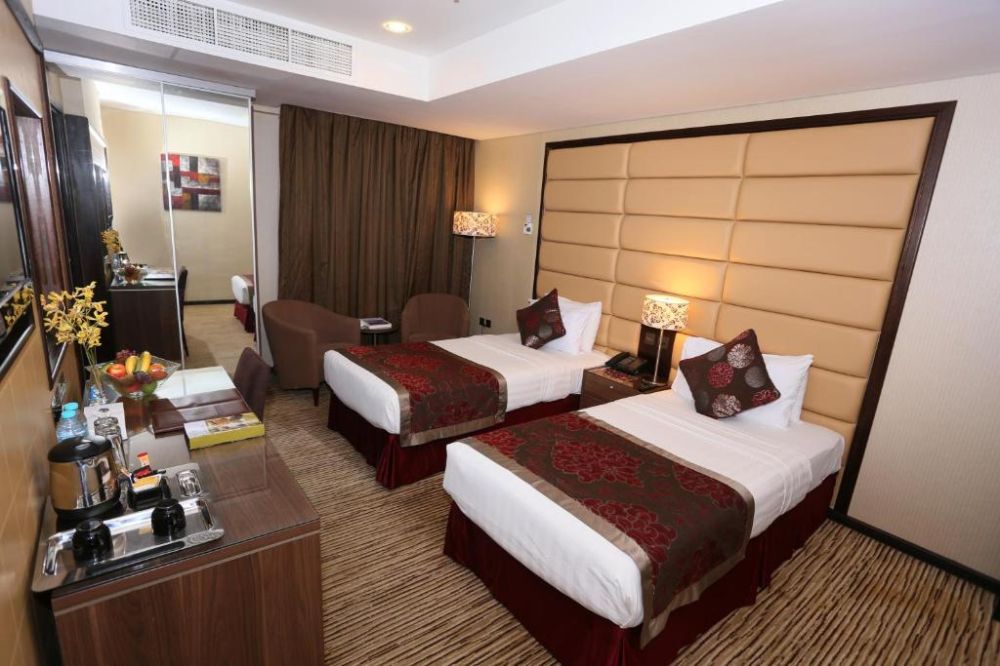 Deluxe Room, Al Hamra Hotel Sharjah 4*