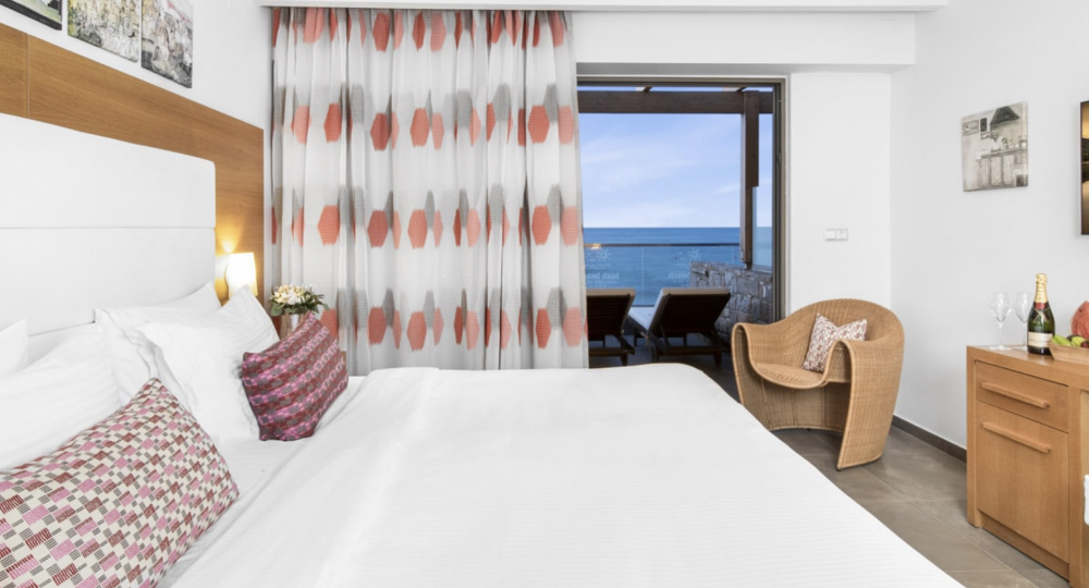 Deluxe Grand Beachfront Suite 2 Bedroom Front Sea View, High Beach Hotel 4*