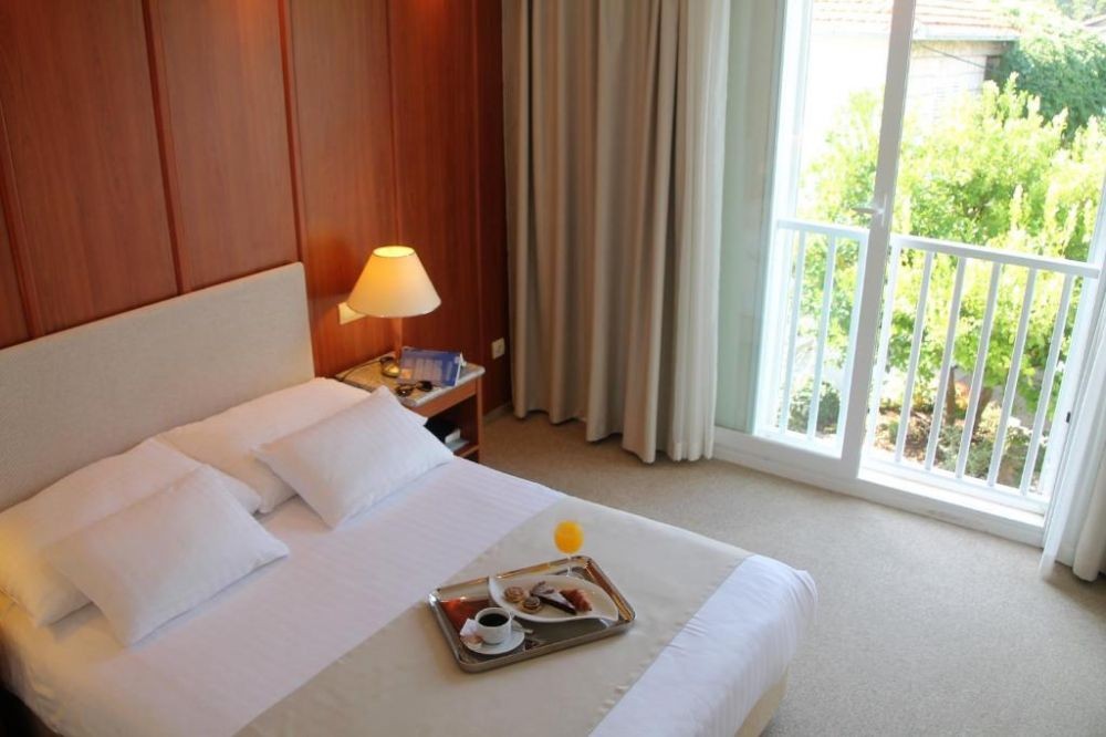Standard Double Room, Hotel Marko Polo 4*