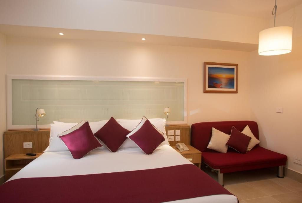 Family GV/PV, Mercure Hurghada Hotel 4*