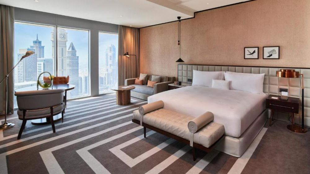 Premier Room/ With Skyline View, Waldorf Astoria Dubai International Financial Centre 5*