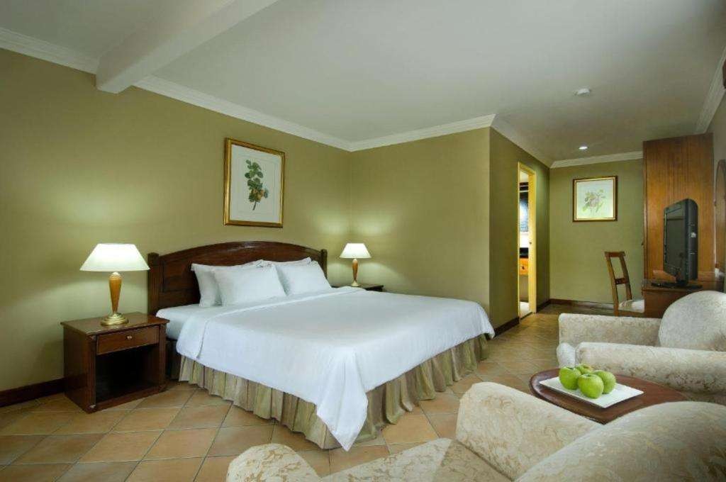 Deluxe Room, Berjaya Beau Vallon Bay Hotel 3*