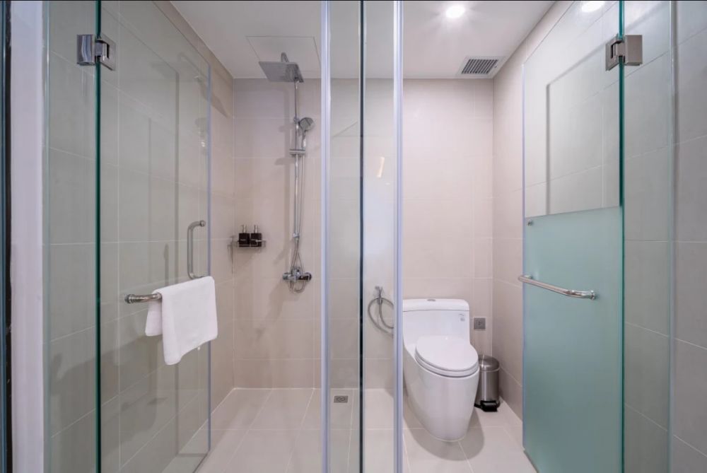 Executive Twin CV/SV with Bathtub, Gonsala Hotel Nha Trang 5*