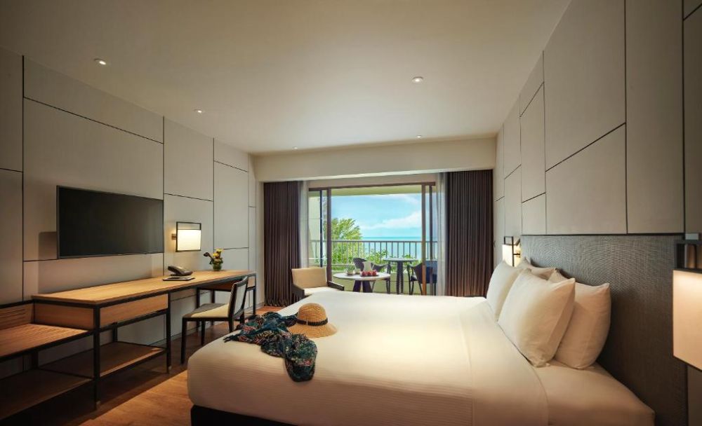 Premier Seaview Room, PARKROYAL Penang Resort 5*