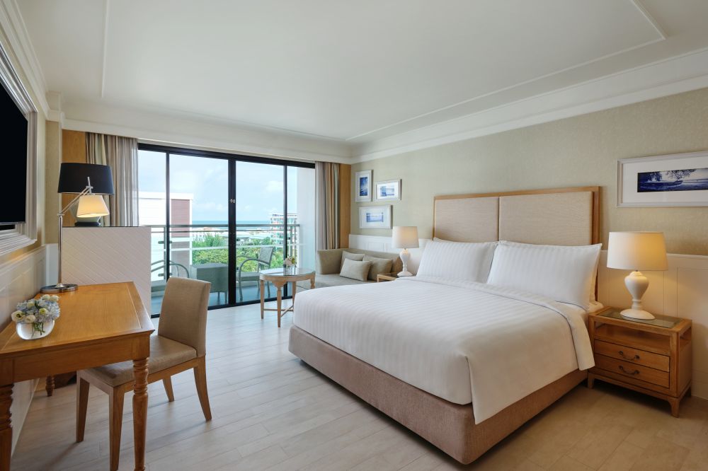 Deluxe/ Deluxe Hill View/ Deluxe Pool View, Amari Hua Hin 4*