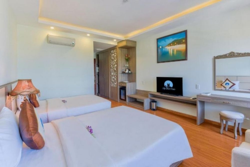 Deluxe City View, Sky Beach D20 Nha Trang 4*