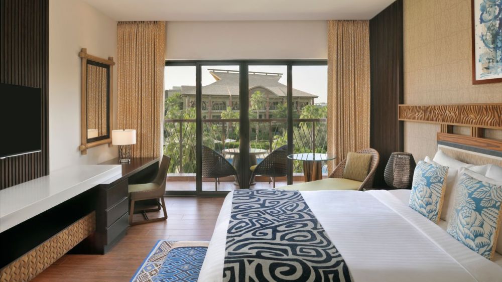 Deluxe King Room Resort/ Pool View, Lapita, Dubai Parks and Resorts (With Parks) 4*