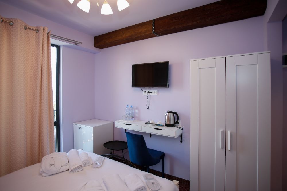 Standard Triple Room, Magnolia Tbilisi 4*