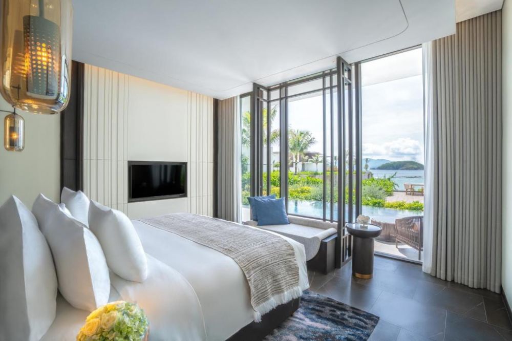 Pool Villa 1 Bedroom Suite Beach Front, Gran Melia Nha Trang 5*