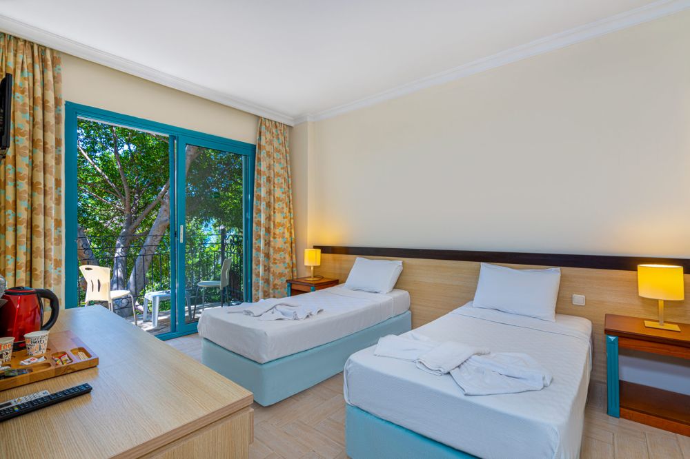Standard Room GV/SV, Monte Beach Resort Hotel 4*
