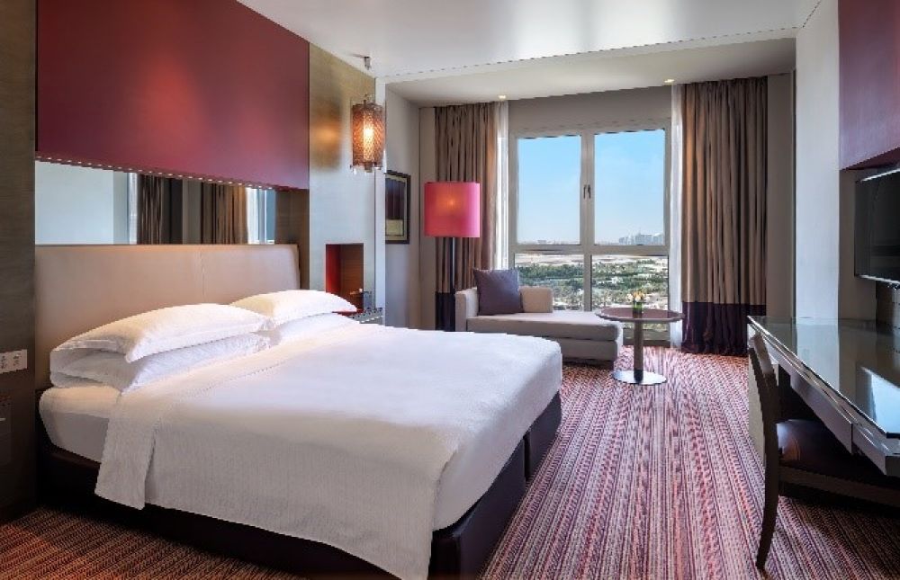 One Bedroom Suite with Lounge Access, Park Rotana Hotel Abu Dhabi 5*