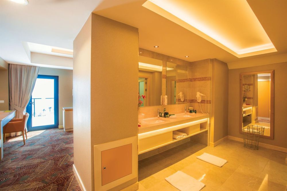 Grand Deluxe Suite, Cornelia De Luxe Resort 5*