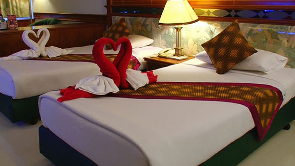 Deluxe Room, Camelot Hotel 3*