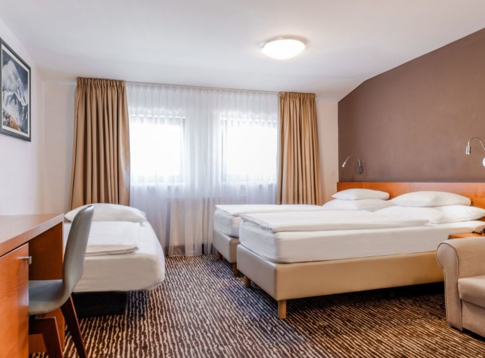 Junior Suite, Hotel Kranjska Gora (ex. hotel Lek) 4*