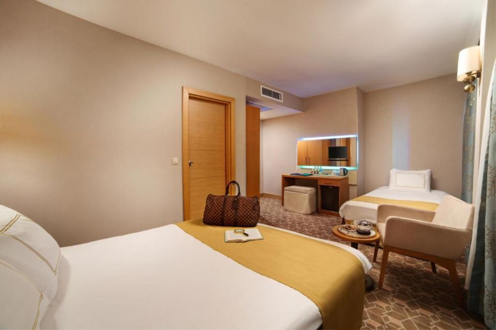 Standard Room, Almina Hotel 4*