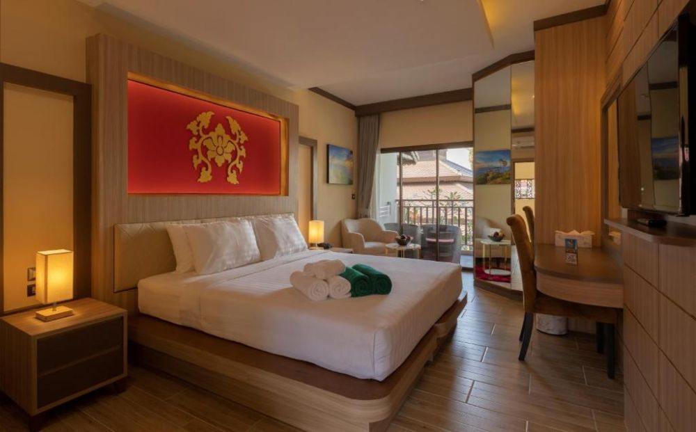 Deluxe Balcony, Quality Resort and SPA Patong Beach Phuket 4*