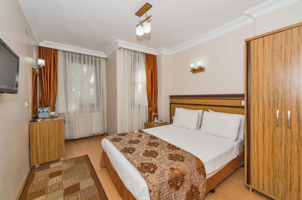 Standard Room, May Hotel 3*