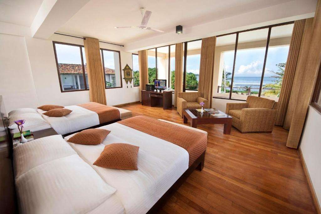 Deluxe Room With Jacuzzi, Mandara Resort 4*