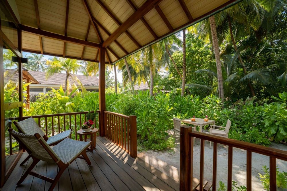 Deluxe Garden Villa, Fiyavalhu Maldives 4*