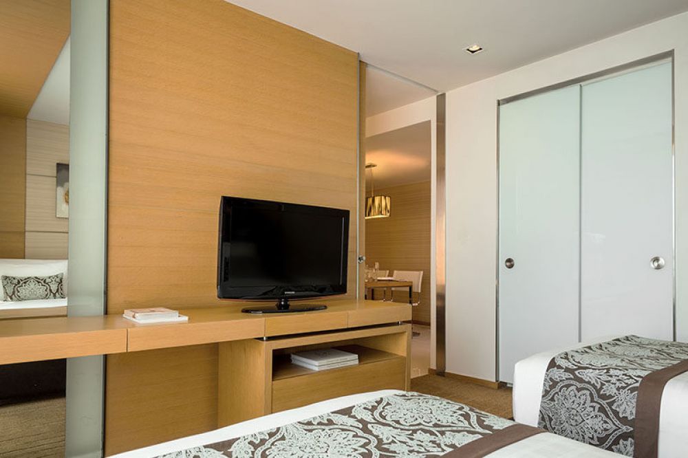 One Bedroom Suite & Skyline One Bedroom Suite, JC Kevin Sathorn Bangkok Hotel (ex.Anantara Bangkok Sathorn) 5*