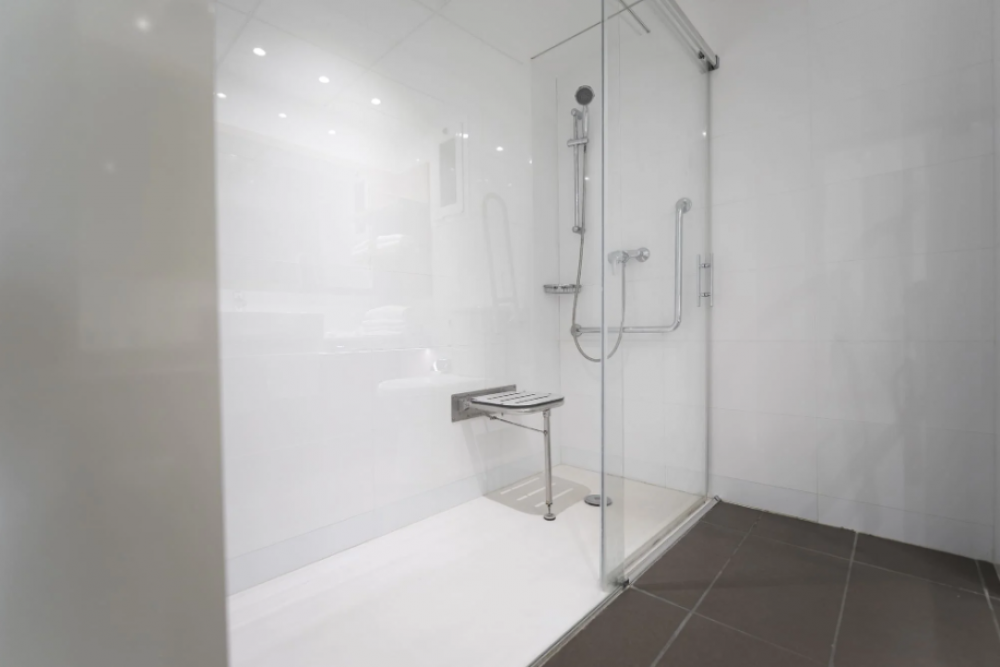 Standard Room, Augustus Hotel 4*