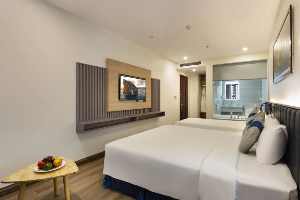 Deluxe Triple City View, Lucky Sun Hotel 4*