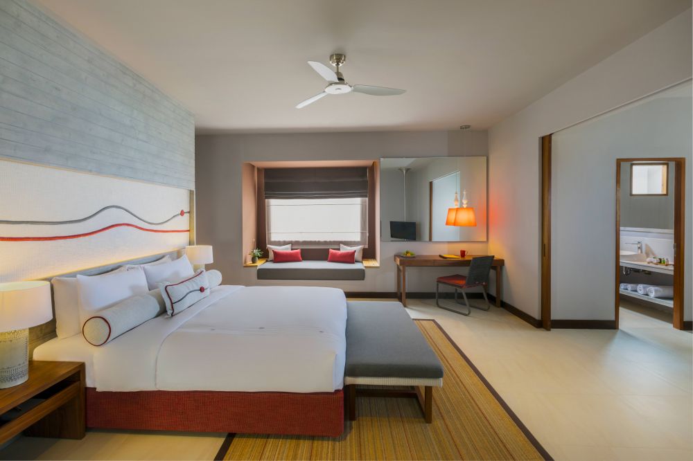 Beach Suites with Pool, Dhigali Maldives 5*