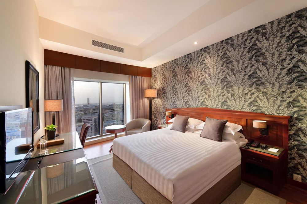 Junior Suite, Majestic City Retreat Hotel 4*