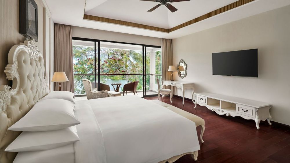 1 or 2 Villa in 3/4 Bedroom Lake View/ 3 Bedroom Villa Lake View, Sheraton Phu Quoc Long Beach Resort 5*